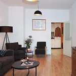 Ferienwohnungen -Am Strom 41- In Warnemuende